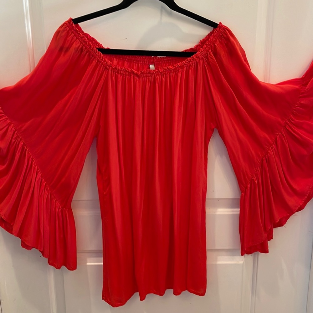 Pretty, flowy tunic